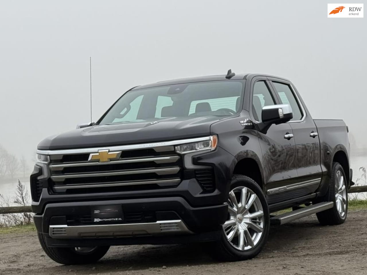 Chevrolet Silverado - High Country 6.2L V8, HUD, 360 cam, adaptive cruise, digitale binnenspiegel - AutoWereld.nl