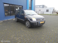 Ford Fusion - 1.4-16V Champion Hoogzitter