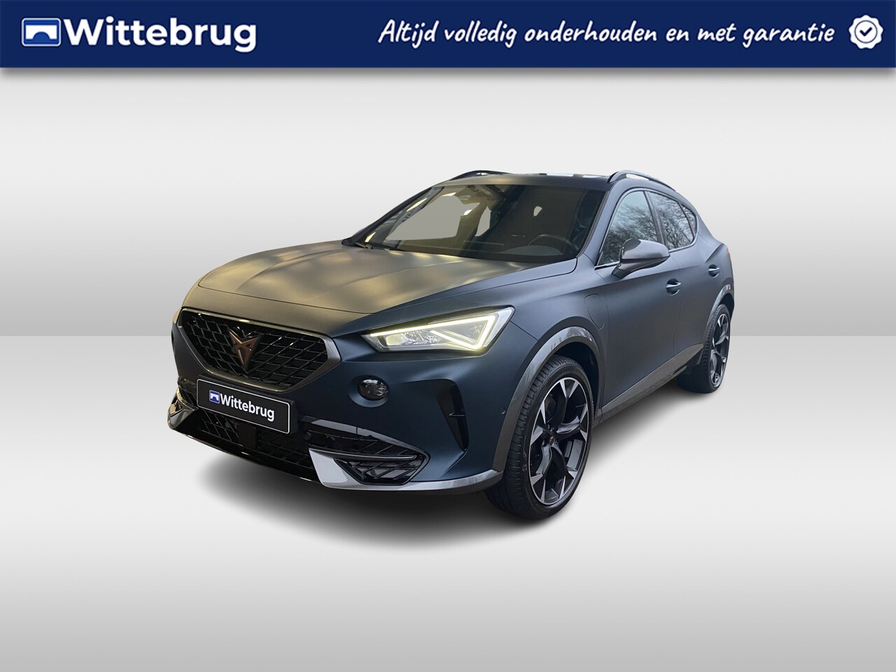 CUPRA Formentor - 1.4 e-Hybrid 245pk DSG VZ Copper Edition Panoramadak / Supersport Stuur / Blauw Leer / LED - AutoWereld.nl