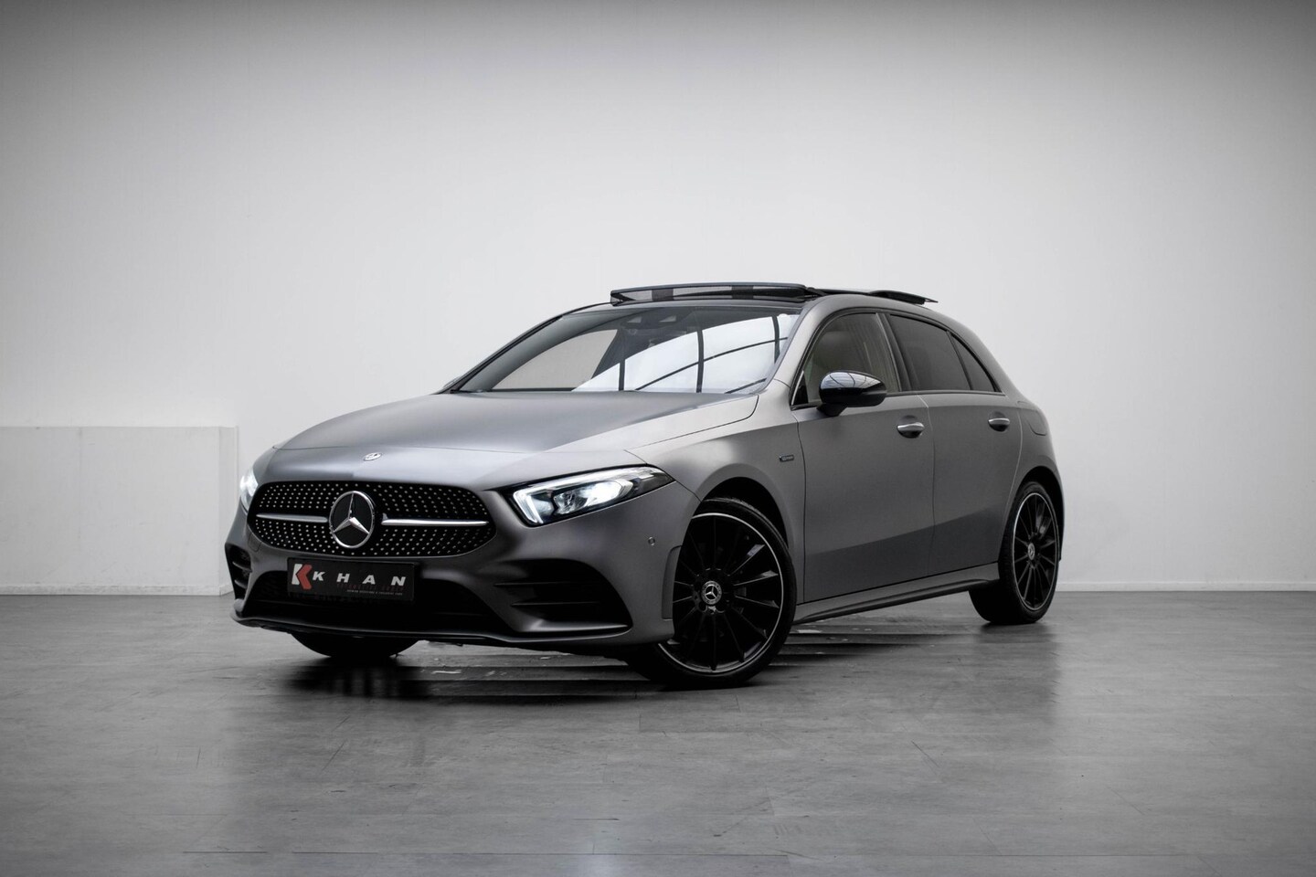 Mercedes-Benz A-klasse - 250 e Premium Plus | Pano| Camera| Carplay - AutoWereld.nl