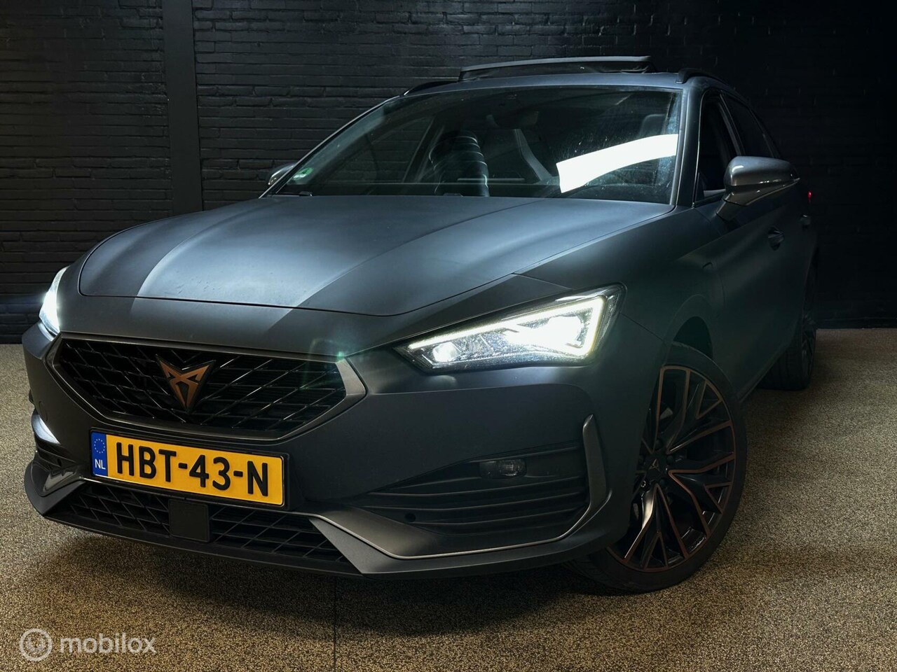 CUPRA Leon Sportstourer - 1.4 e-Hybrid VZ Business 245pk - AutoWereld.nl