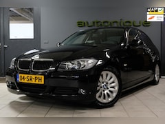 BMW 3-serie - 318i |UNIEKE Youngtimer 62.262km| Compleet Dealer Onderhouden & Origineel NL HANDBAK