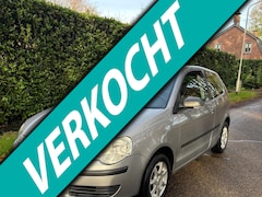 Volkswagen Polo - 1.2 Trendline