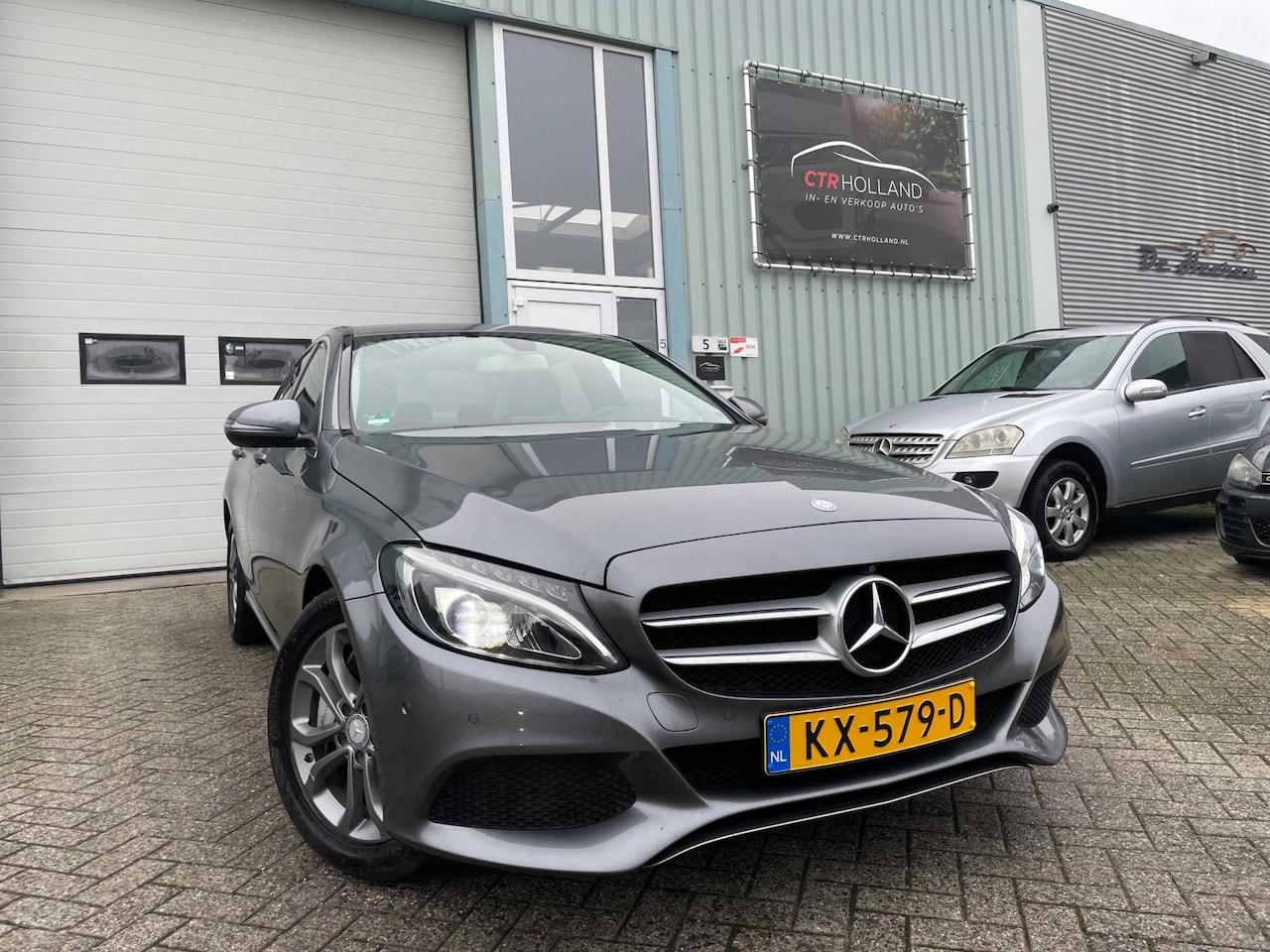 Mercedes-Benz C-klasse - 350 e Lease Edition (bj 12-2016) SEDAN|360CAM|XENON|BTW - AutoWereld.nl