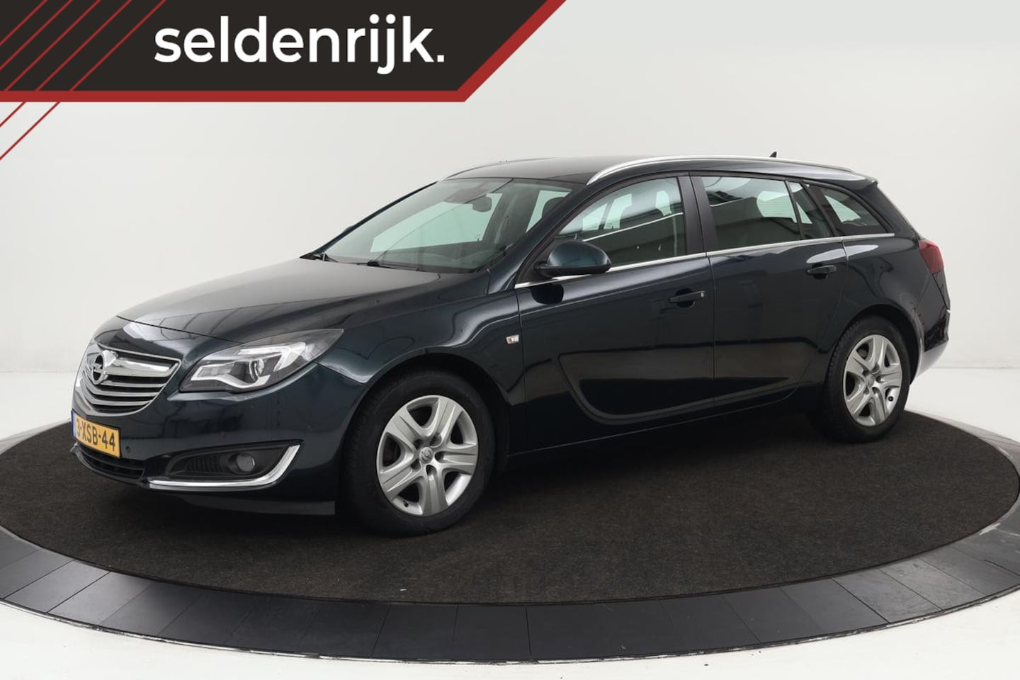 Opel Insignia - 1.6 Turbo Edition | Automaat | Camera | Trekhaak | Navigatie | Park Assist | LED | Bluetoo - AutoWereld.nl