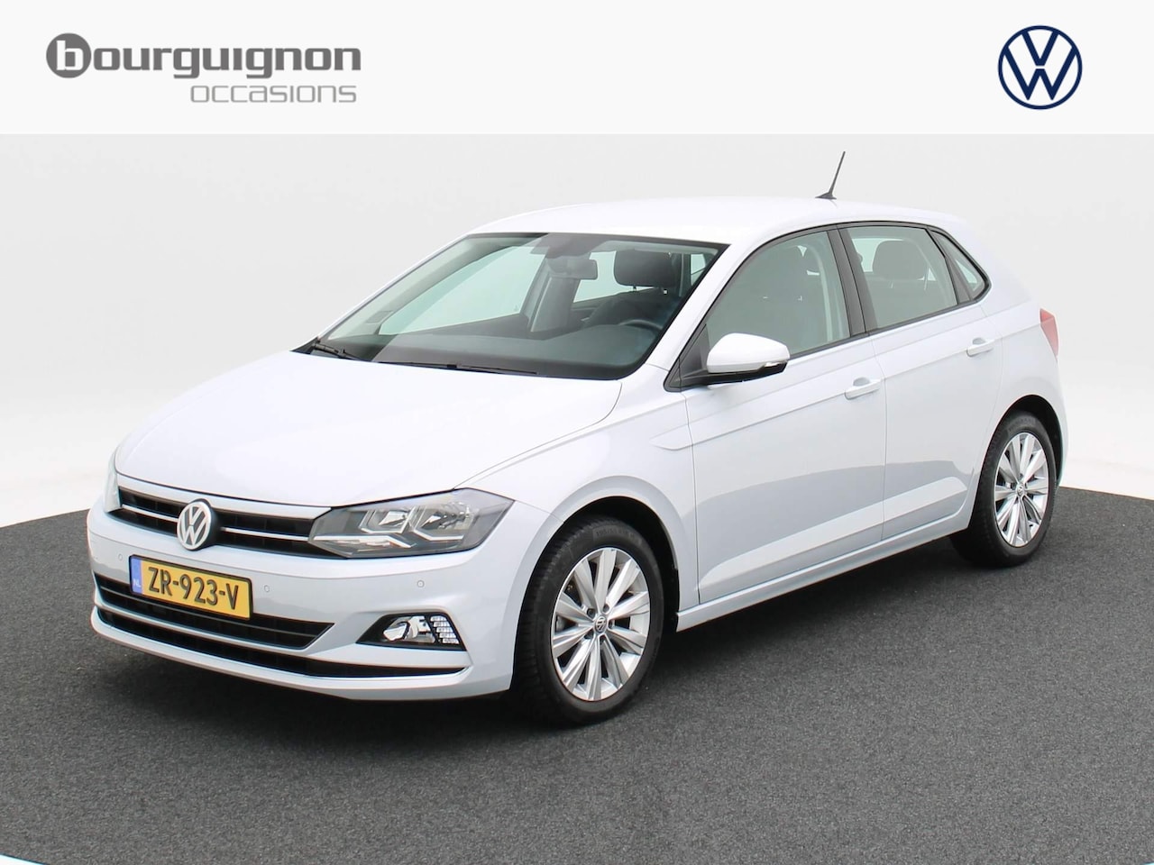 Volkswagen Polo - 1.0 TSi Highline | Parkeersensoren | ECC | Adaptive Cruise Control | Carplay | Navigatie | - AutoWereld.nl