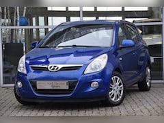 Hyundai i20 - 1.2i DynamicVersion Airco Elek. Ramen Cd Apk NAP