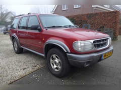 Ford Explorer - 4.0 V6 XLT 4x4