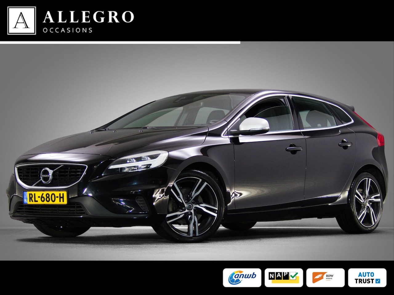 Volvo V40 - 2.0 T4 Business Sport R-Design (TREKHAAK, NAVIGATIESYSTEEM, CLIMATE CONTROL, CRUISE CONTRO - AutoWereld.nl