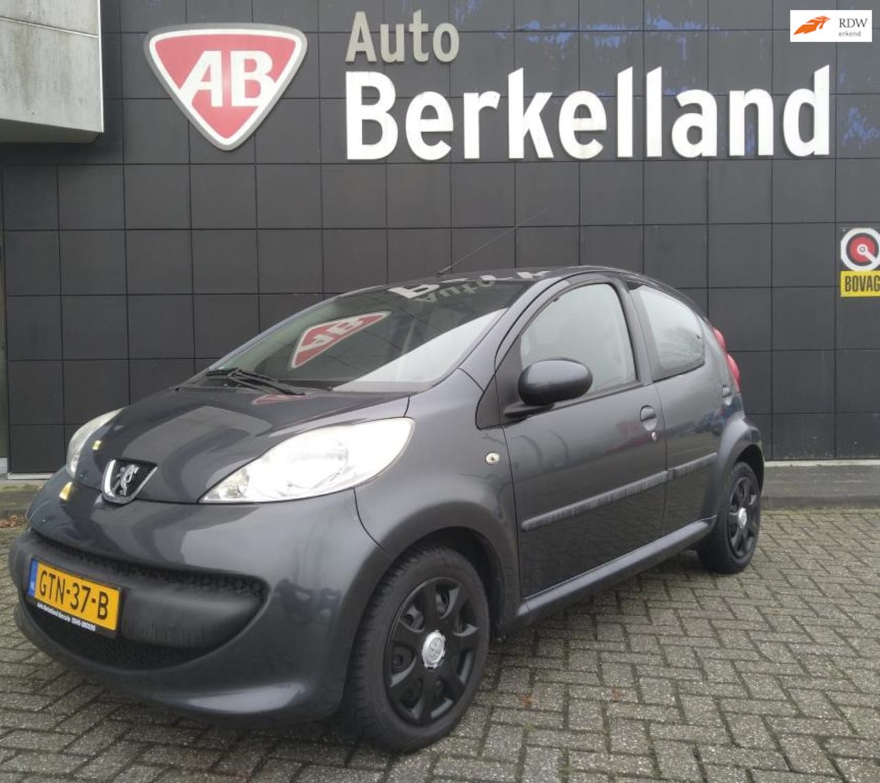 Peugeot 107 - 1.0-12V XR 5-Drs Airco / elektrisch pakket - AutoWereld.nl