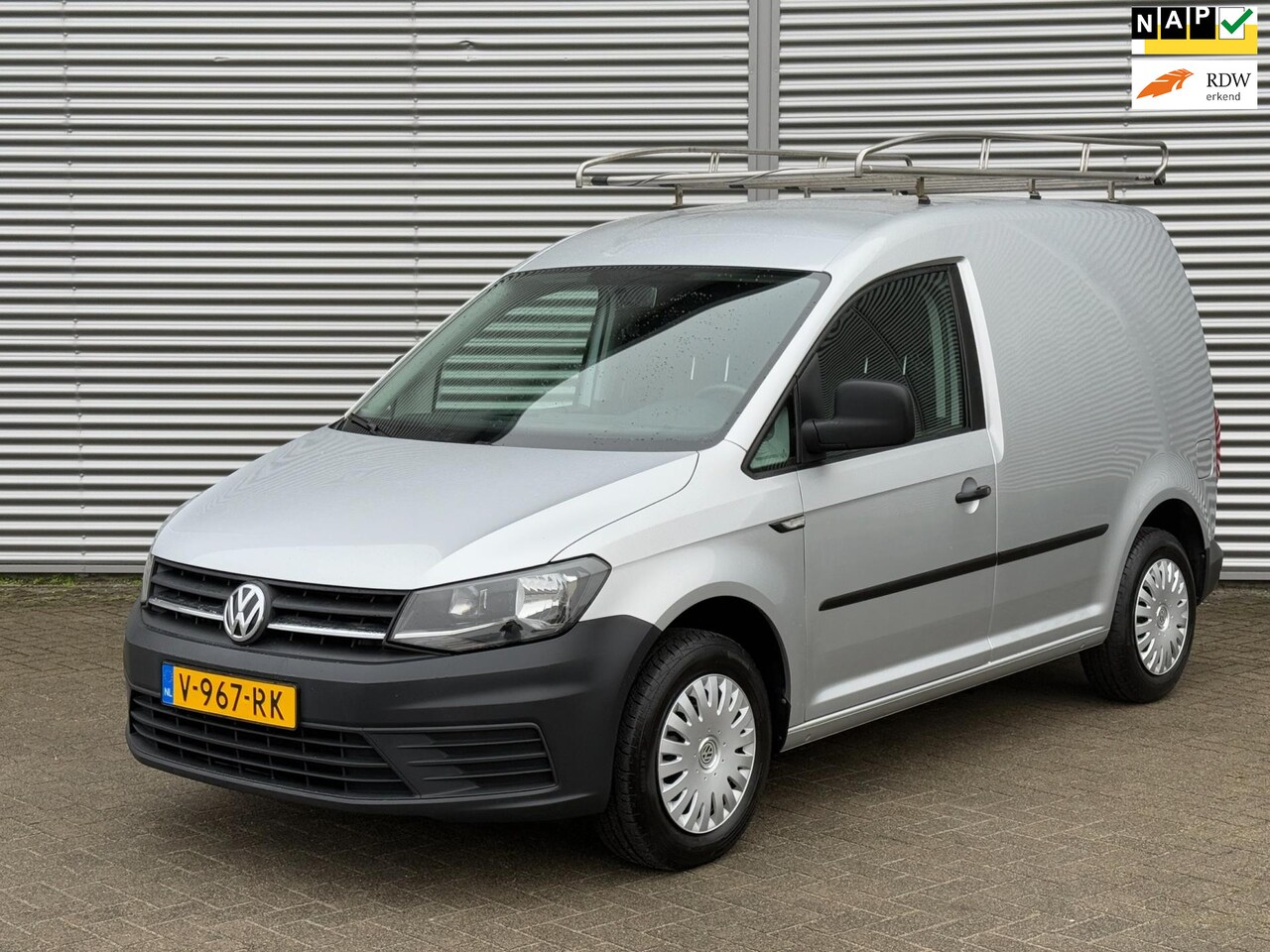 Volkswagen Caddy - 2.0 TDI L1H1 Airco/ Cruise/ Trekhaak/ Bluetooth/ Elek. pakket/ Euro 6/ - AutoWereld.nl