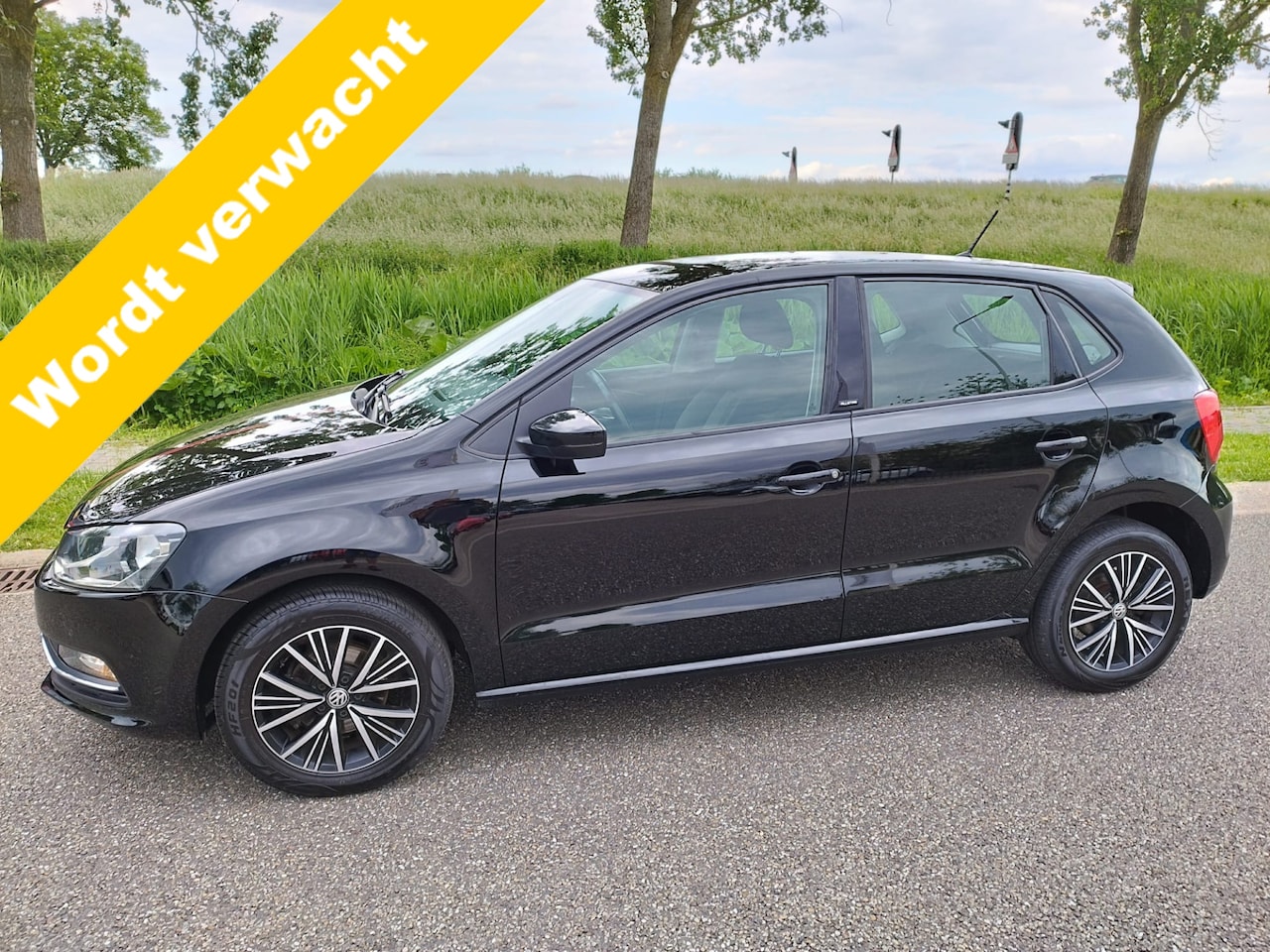 Volkswagen Polo - 1.0 MPI ** 5 DRS ** Airco ** bluetooth ** LM velgen ** - AutoWereld.nl