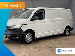 Volkswagen Transporter - 2.0 TDI L2H3 Comfortline | Trekhaak | Navigatie | Cruise control |