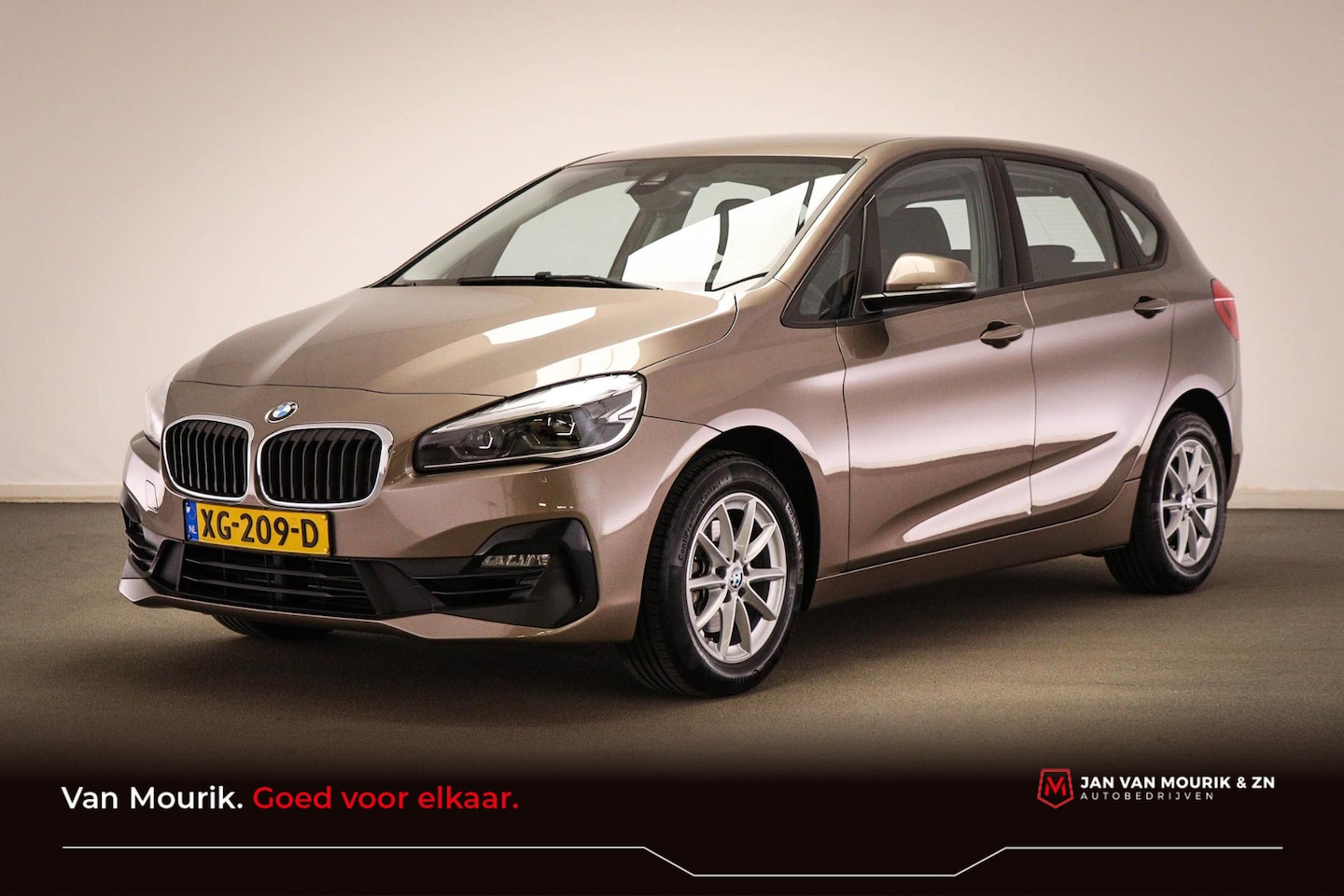 BMW 2-serie Active Tourer - 218i Executive | LED | CLIMA | CRUISE CONTROL | NAVIGATIE - AutoWereld.nl