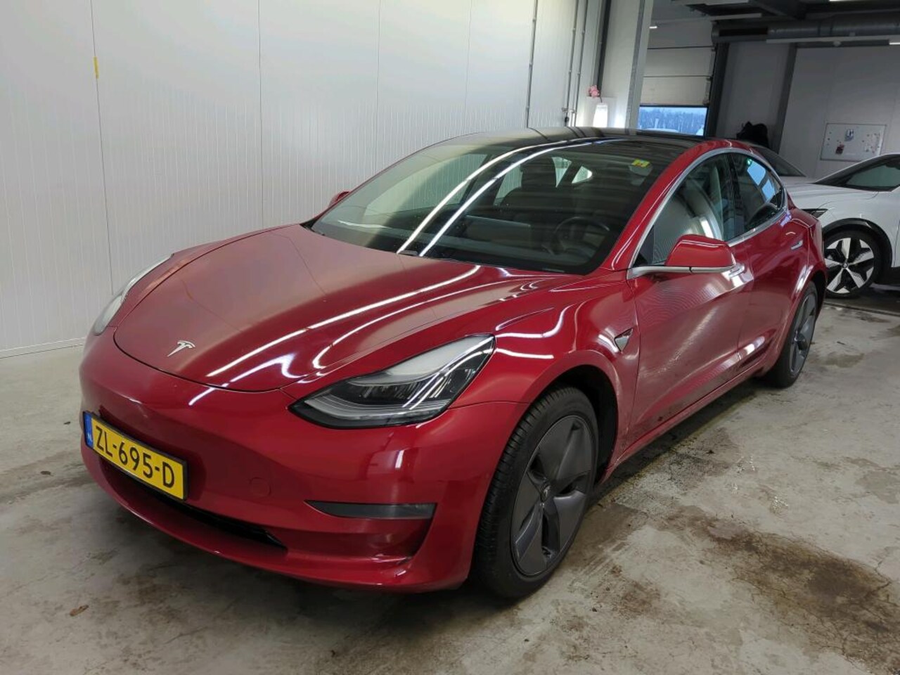 Tesla Model 3 - Standard RWD Plus [ AUTOPILOT+60 kWh+PREMIUM AUDIO ] - AutoWereld.nl