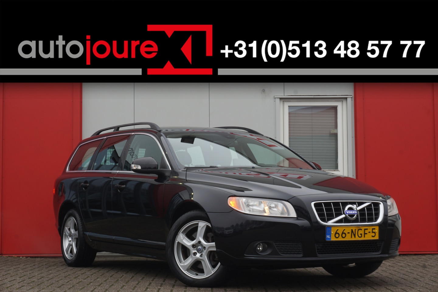 Volvo V70 - 2.0 D3 Momentum | 5-Cilinder | Leder | Navigatie | Cruise Control | Origineel NL | - AutoWereld.nl