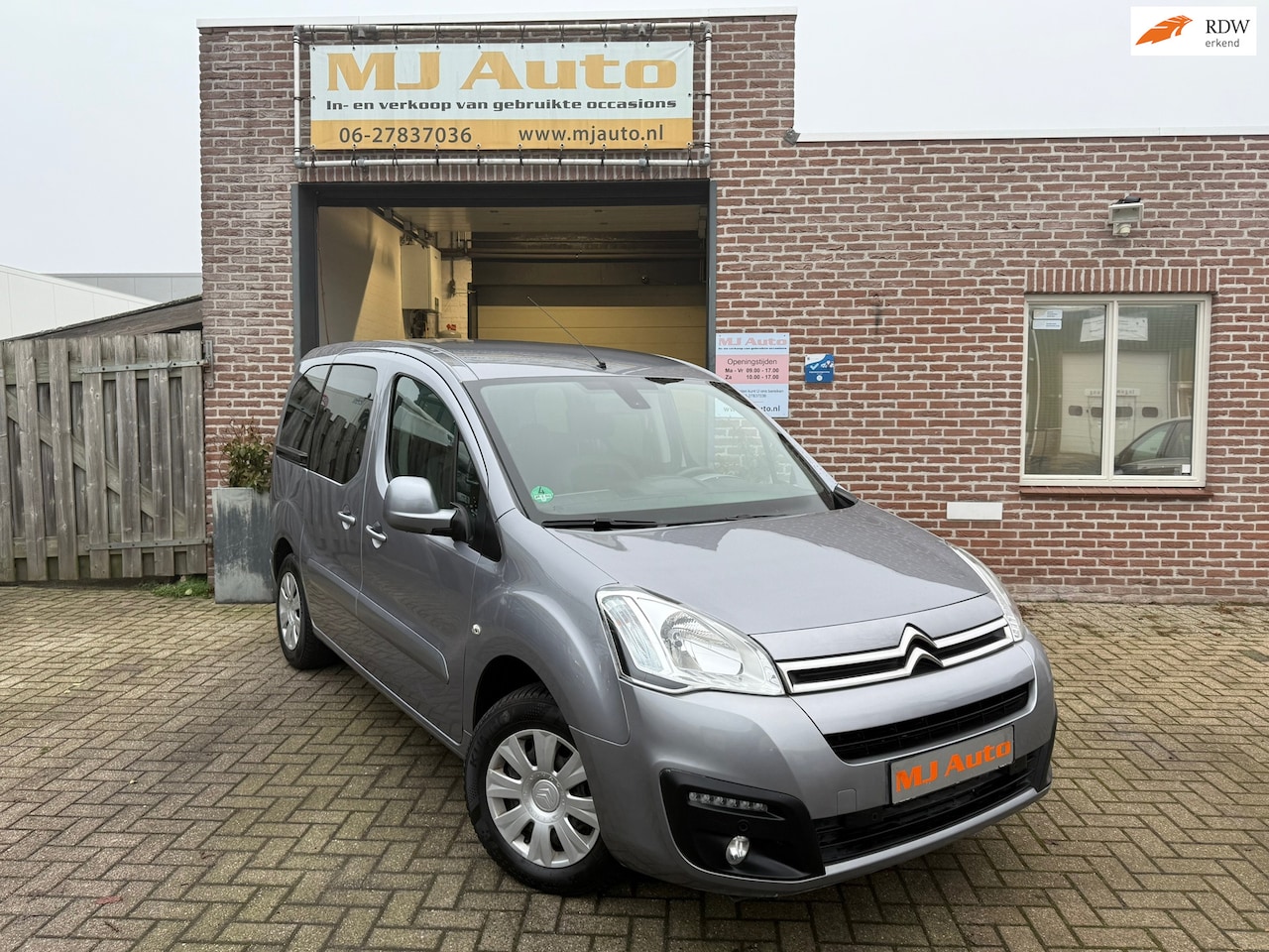 Citroën Berlingo - 1.2 PureTech Feel airco*cruise control*PDC - AutoWereld.nl