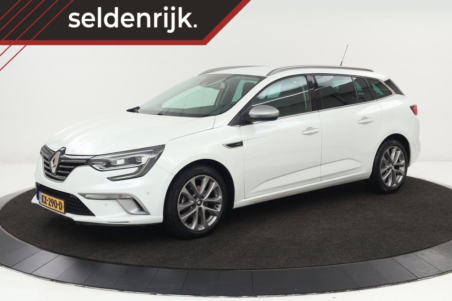 Renault Mégane - 1.2 TCe GT-Line | Stoelverwarming | Trekhaak | Sfeerverlichting | Camera | Sportstoelen | - AutoWereld.nl