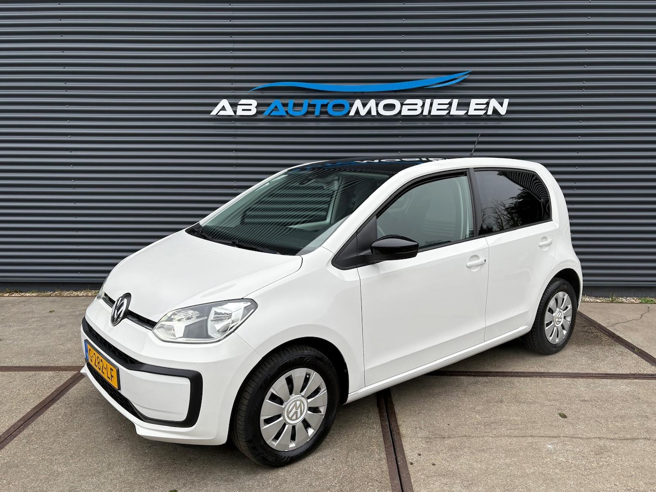 Volkswagen Up! - 1.0 BMT move up! PDC/ CRUISE/ LED - AutoWereld.nl