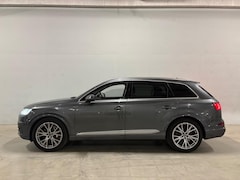 Audi Q7 - 3.0 TDI quattro Pro Line + 7p Leer Pano Trekh