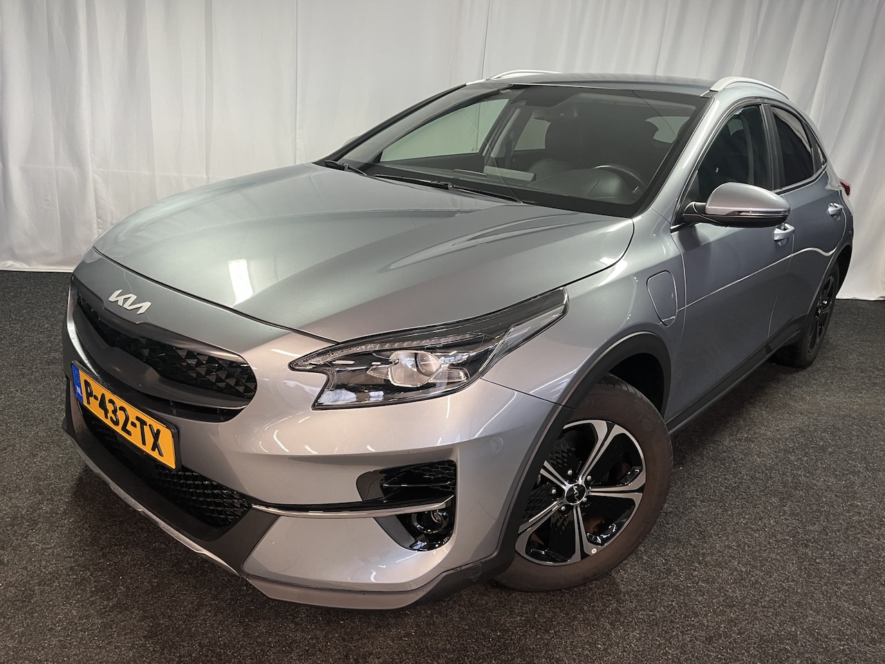 Kia XCeed - 1.6 GDi PHEV DynamicPlusLine 1E EIGN/ECC/APPLE/ADAPTIVE/AUTOMAAT - AutoWereld.nl