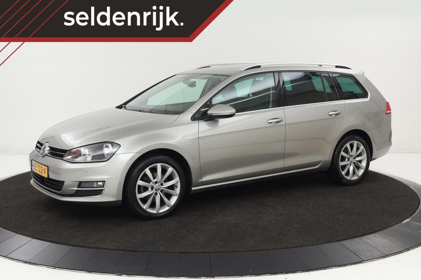 Volkswagen Golf Variant - 1.6 TDI Business Edition | Trekhaak | Stoelverwarming | Adaptive cruise | Massage | Camera - AutoWereld.nl