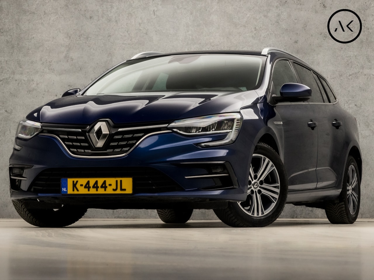 Renault Mégane Estate - 1.3 TCe Luxury Automaat (FACELIFT, APPLE CARPLAY, NAVIGATIE, DIGITAL COCKPIT, CLIMATE, LED - AutoWereld.nl