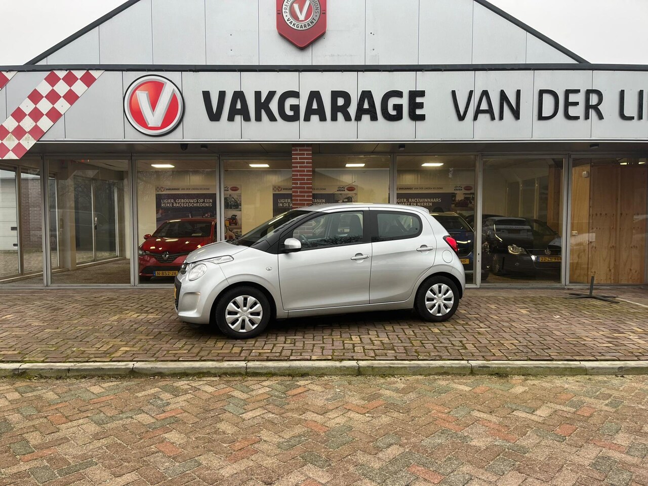 Citroën C1 - 1.0 VTi Feel 1.0 VTi Feel - AutoWereld.nl