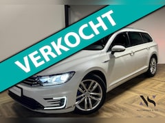 Volkswagen Passat Variant - 1.4 TSI GTE PANO KEYLESS