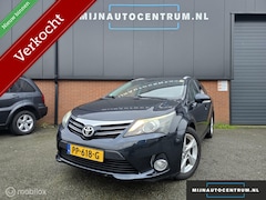 Toyota Avensis - 2.0 D-4D Business / NAVI / CLIMA / PANO