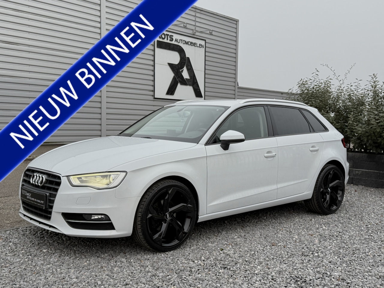 Audi A3 Sportback - 1.4 TFSI Ambition Navi|Xenon|Cruis|PDC Wit! - AutoWereld.nl