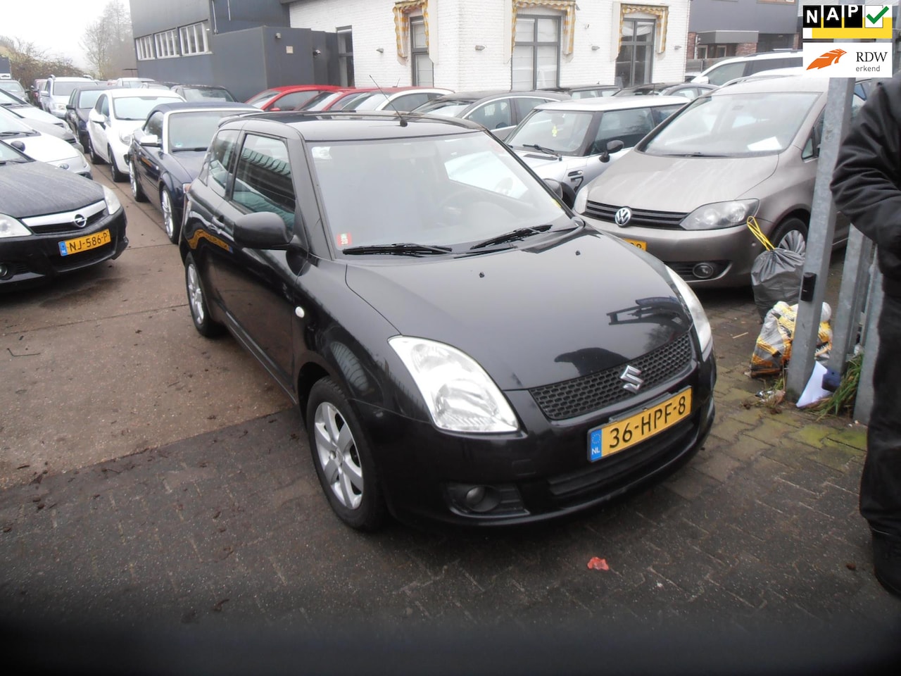 Suzuki Swift - 1.3 Bandit st bekr airco elek pak nap apk - AutoWereld.nl