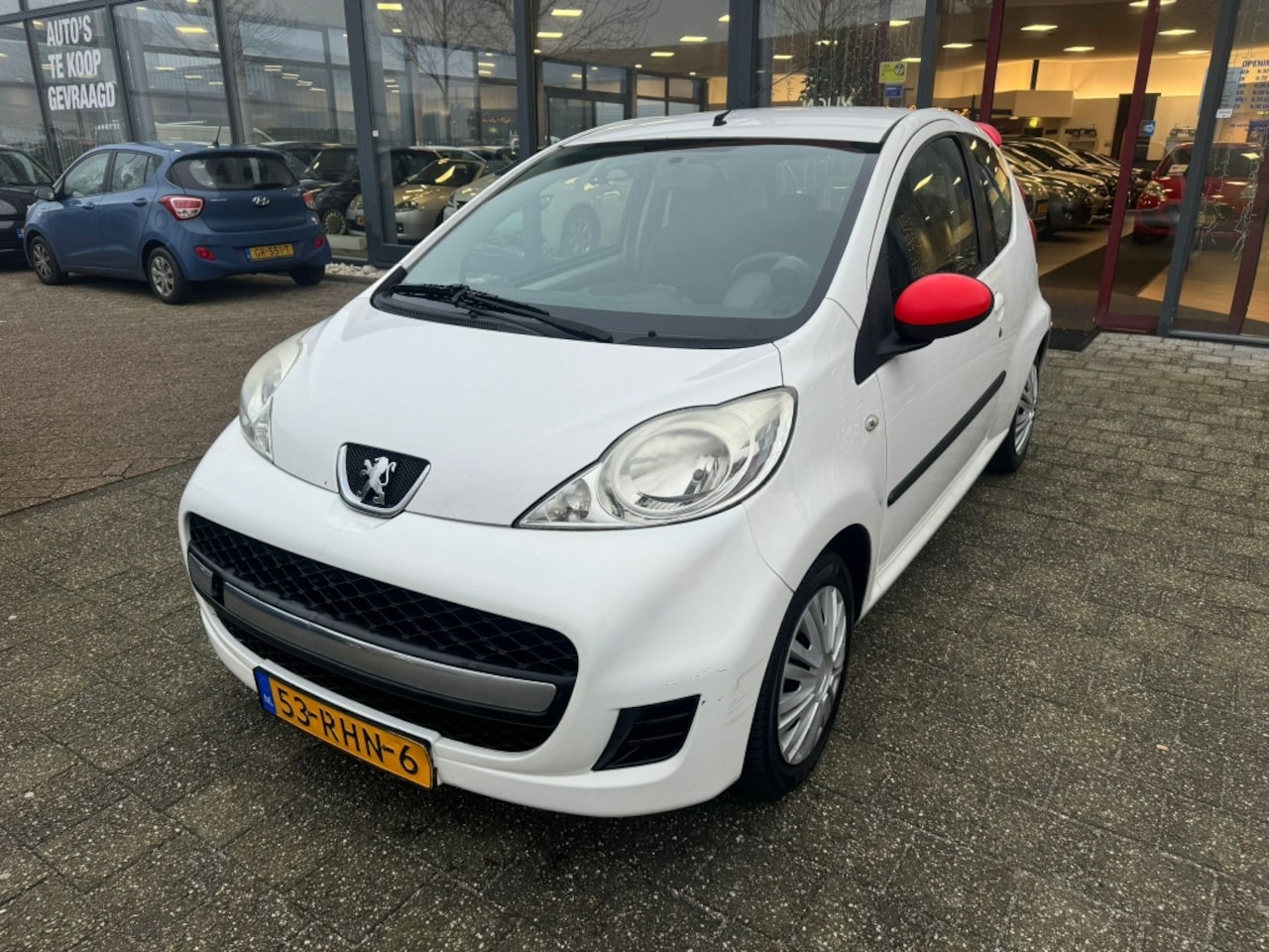 Peugeot 107 - 1.0-12V XS AIRCO APK 6-25 BJ 2011 !!! - AutoWereld.nl