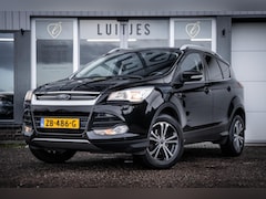 Ford Kuga - 1.5 Titanium Styling I Winterpack I Stoelverw. I Trekhaak I Half-leder