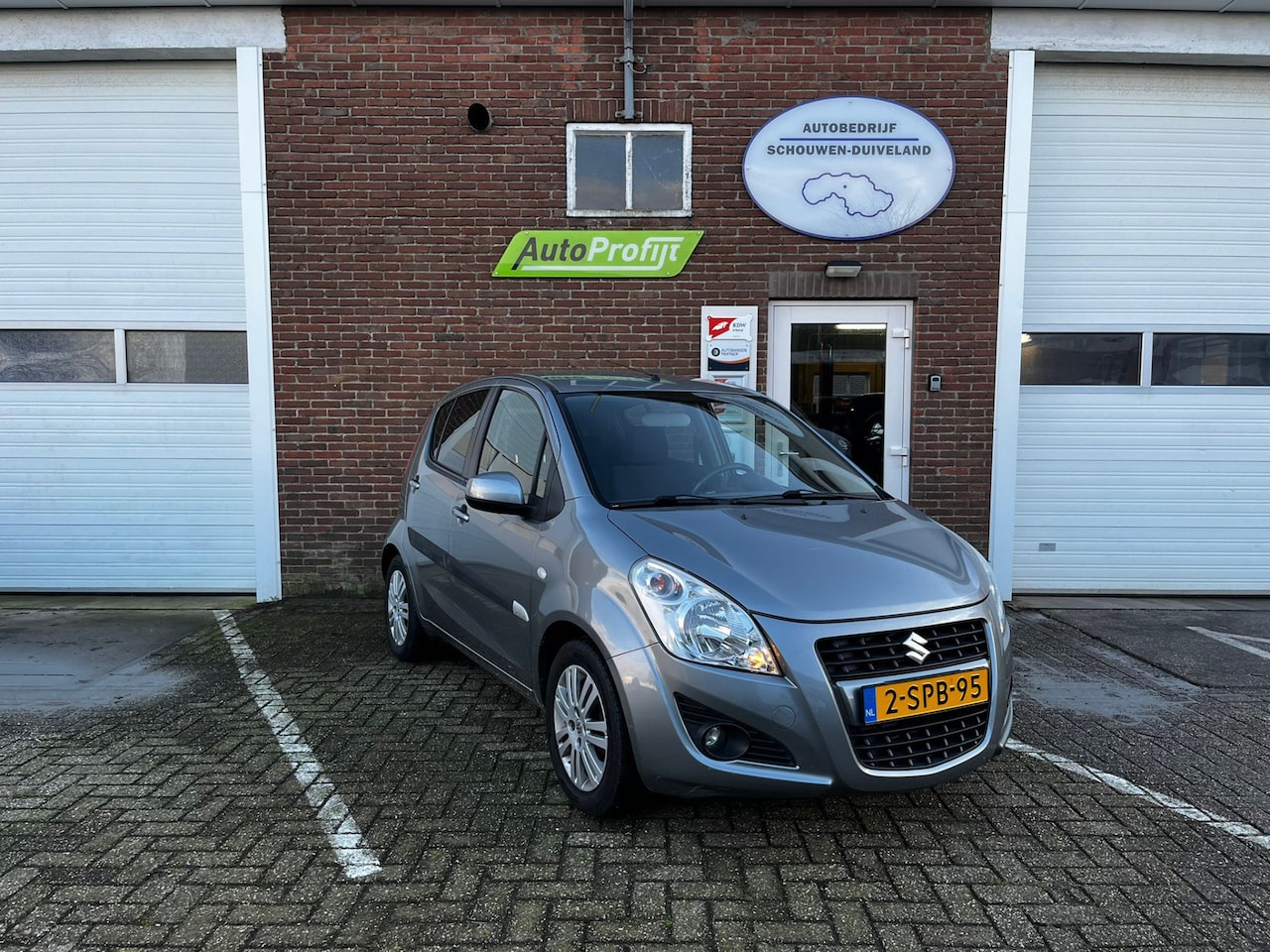 Suzuki Splash - 1.0 VVT Exclusive EASSS 1.0 VVT Exclusive EASSS - AutoWereld.nl