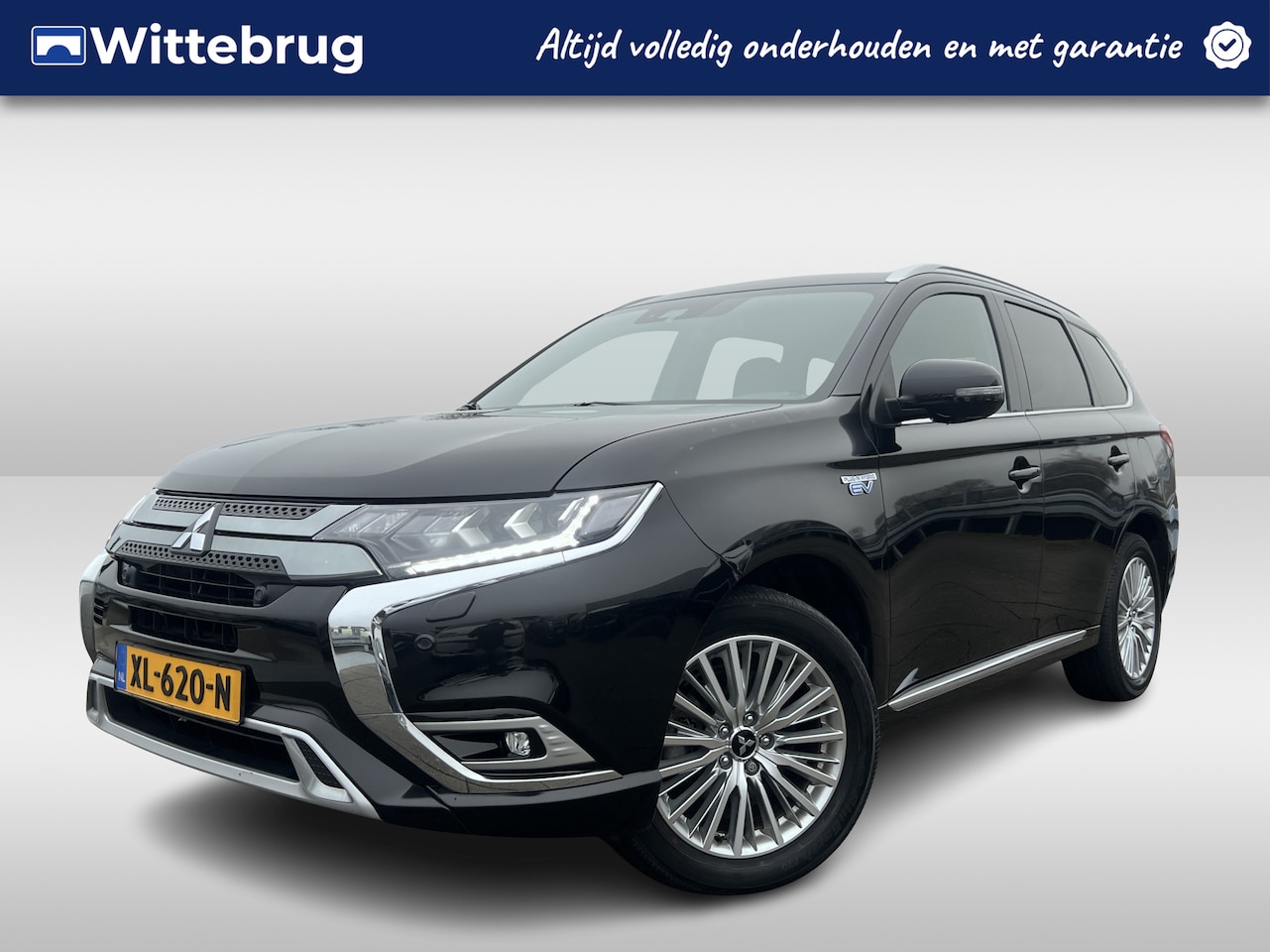 Mitsubishi Outlander - 2.4 PHEV 224pk Instyle | Leder | Schuifdak | Camera - AutoWereld.nl