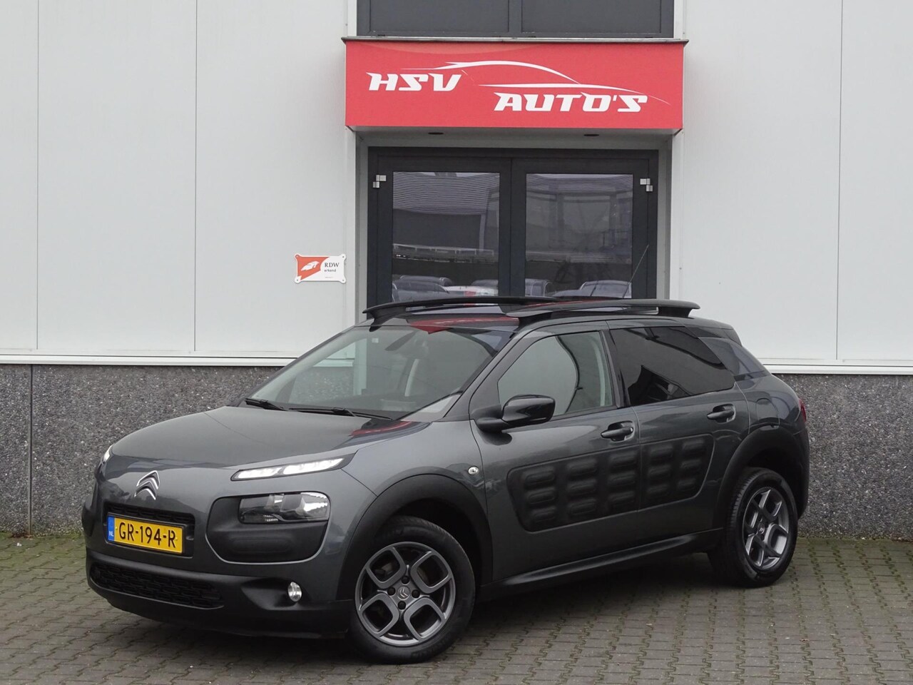 Citroën C4 Cactus - 1.2 PureTech Shine navi LEER org NL - AutoWereld.nl