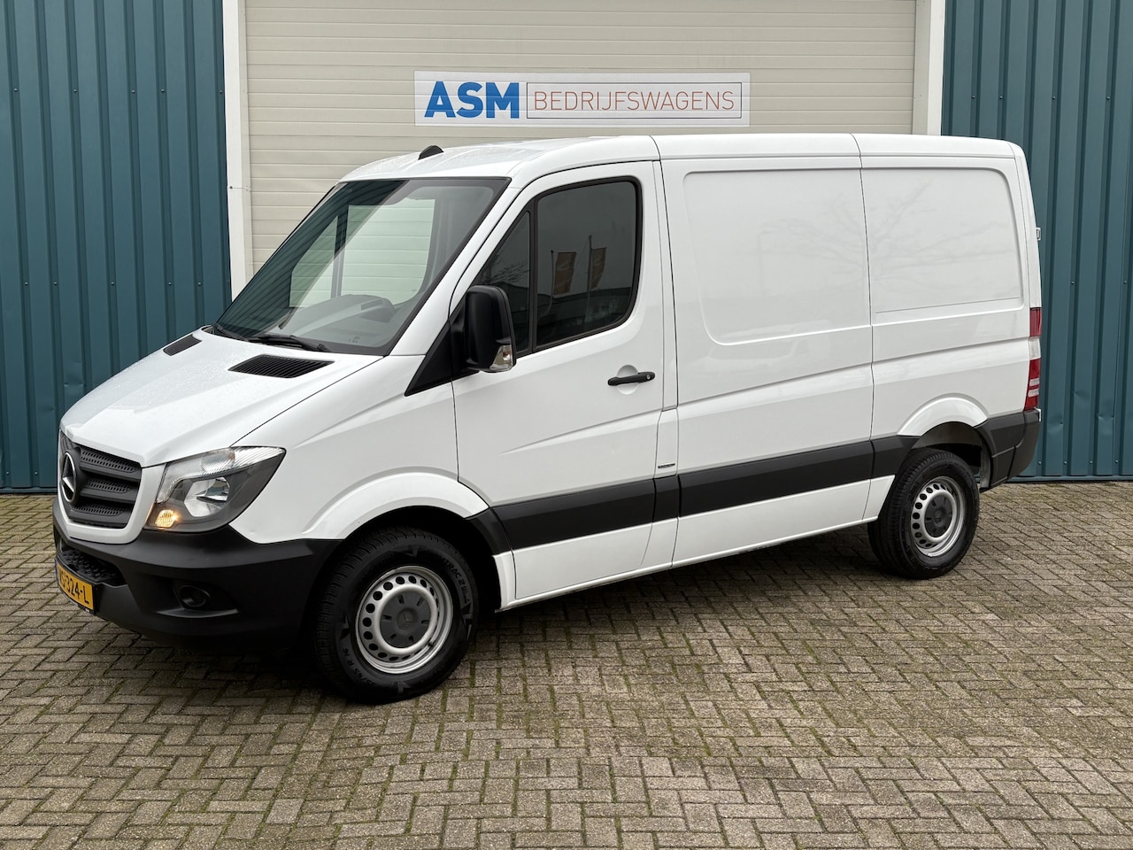 Mercedes-Benz Sprinter - 210 2.2 96Pk CDI 325 Functional HD / Airco / Trekhaak / Apk t/m 17-01-2026 - AutoWereld.nl