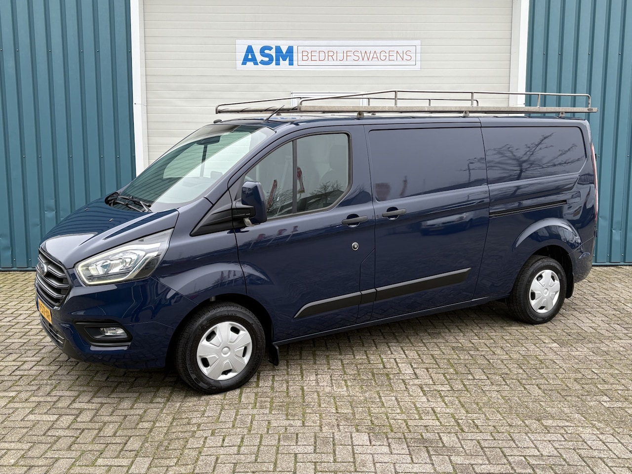 Ford Transit Custom - 300 2.0 105Pk TDCI L2H1 Trend / Cruise / Airco / 2x SCHUIFDEUR / IMPERIAAL / Navi / Trekha - AutoWereld.nl