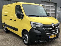 Renault Master - T28 2.3 dCi 135 L1H1 Airco Cruise controle Trekhaak 2500kg trekgewicht Achteruitrijcamera