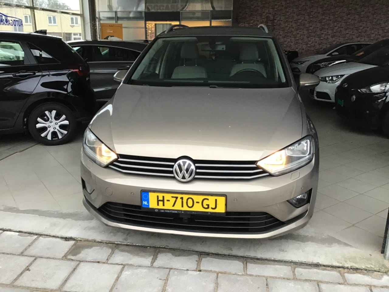 Volkswagen Golf Sportsvan - 1.2 TSI Business Ed. - AutoWereld.nl