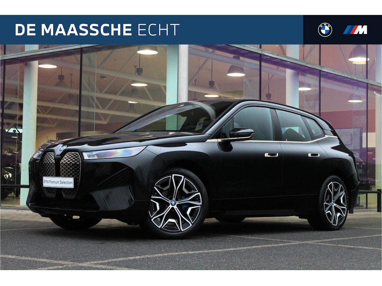 BMW iX - xDrive50 High Executive / Sportpakket / Panoramadak Sky Lounge / Trekhaak / Laserlight / B - AutoWereld.nl