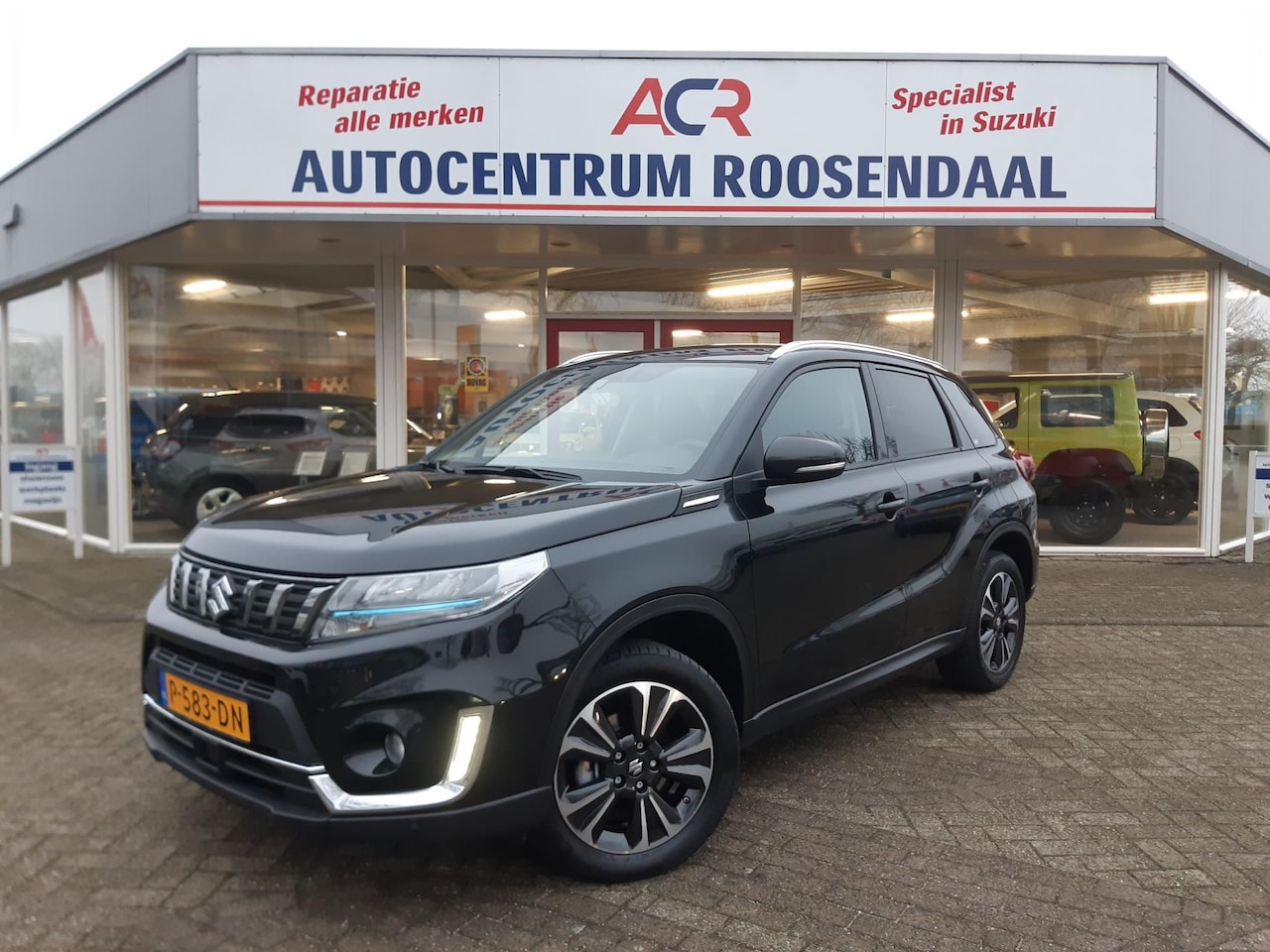 Suzuki Vitara - 1.4 Boosterjet Style Smart Hybrid LED STOELVERWARMING CAMERA APPLECARPLAY LMV CRUISE 1e EI - AutoWereld.nl