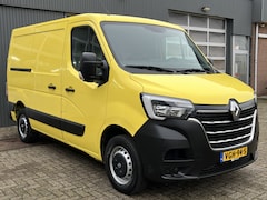 Renault Master - T28 2.3 dCi 135 L1H1 Airco Cruise controle Trekhaak 2500kg trekgewicht Achteruitrijcamera