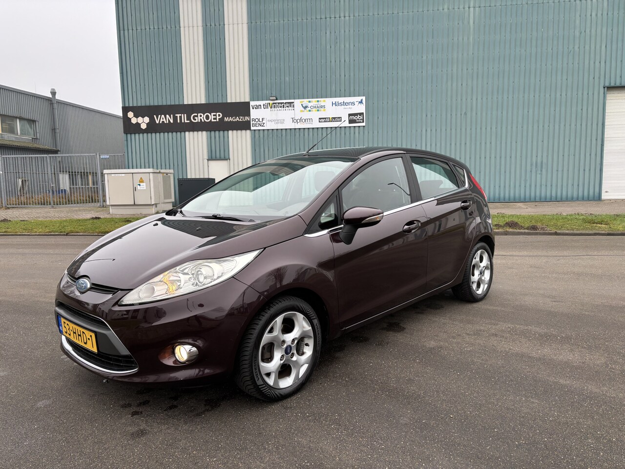 Ford Fiesta - 1.25i Titanium 5-Deurs 60 PK. Zuinige en zeer complete auto van de tweede eigenaar !!! Dis - AutoWereld.nl