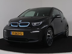 BMW i3 - Edition 120Ah 42 kWh | NL Auto | Warmtepomp | Navigatiesysteem | 19 Inch Lichtmetalen velg