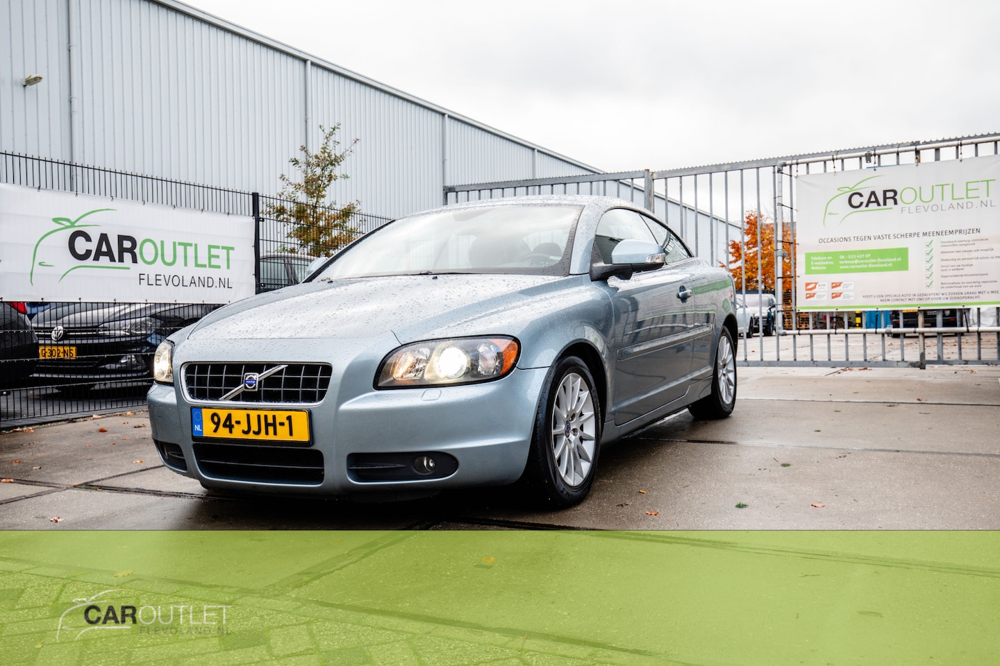 Volvo C70 Convertible - 2.4 Momentum VELE EXTRA'S NIEUWE APK Liefhebbers opgelet! een zeer nette Volvo met dito on - AutoWereld.nl