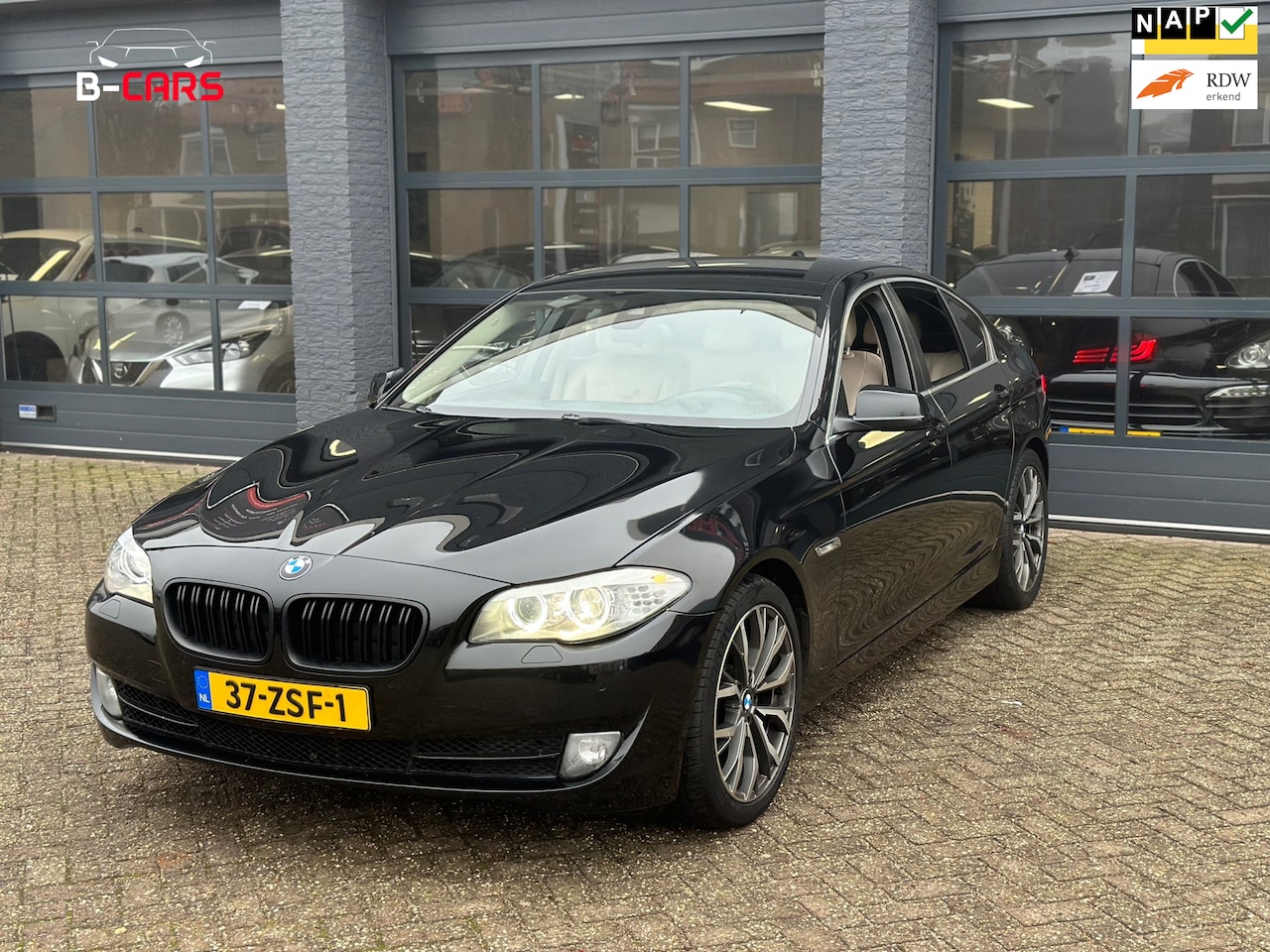 BMW 5-serie - 520i High Executive CARPLAY|VIRTUALDASH|STOELVW|LEER|NAP!! - AutoWereld.nl