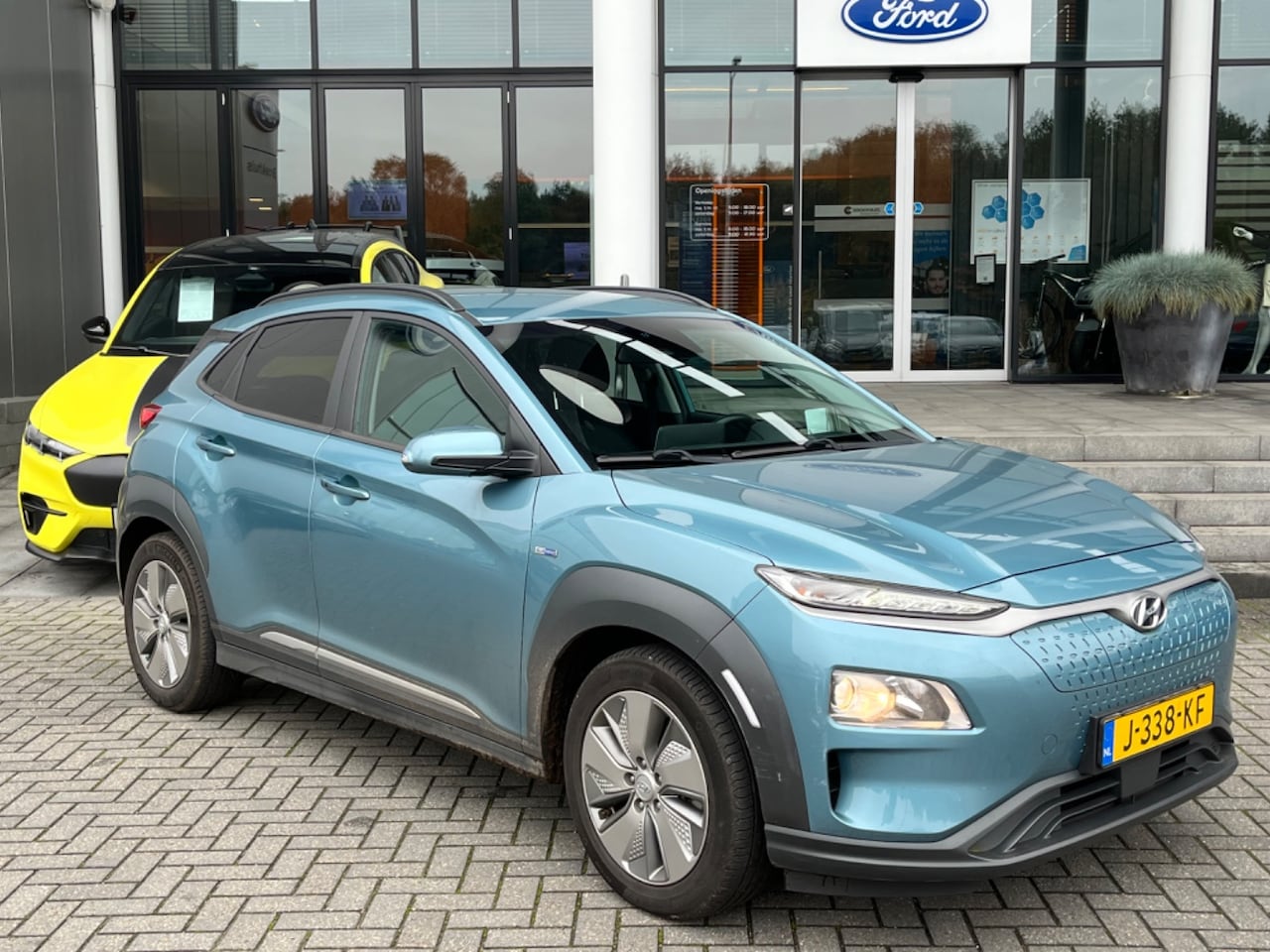 Hyundai Kona Electric - EV FASHION 64KWH | NL-AUTO! | CAMERA | KRELL AUDIO | HEAD-UP | BLIS | PRACHTIGE STAAT! - AutoWereld.nl