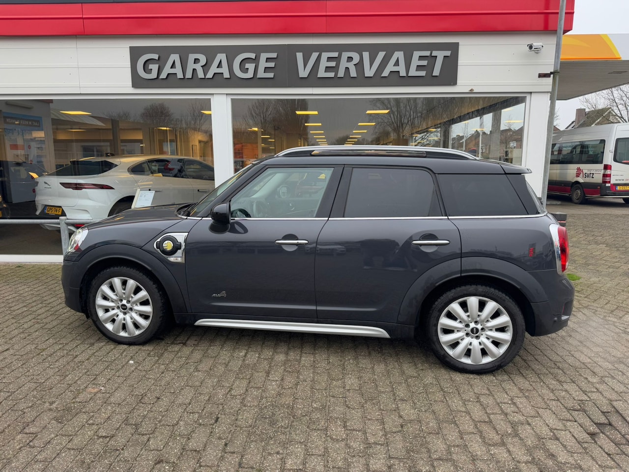 MINI Countryman - 2.0 Cooper S E ALL4 Chili Mini 2.0 Cooper S E ALL4 Chili - AutoWereld.nl